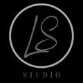 Lisa Strusowski Studio LLC's avatar