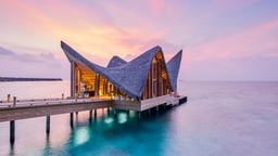 The Best Hollywood-Loved Places to Stay in The Maldives