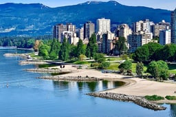 Best Places To Eat, Stay And See In Vancouver