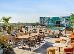 18 Best Rooftop Bars in Tampa Bay - Complete Guide