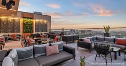 Best Rooftop Bars & Restaurants