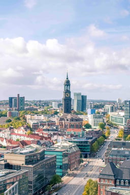 The 7 Best Rooftop Bars in Hamburg