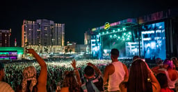 Life is Beautiful 2023: What to Eat and Drink During the Las Vegas Music Festival