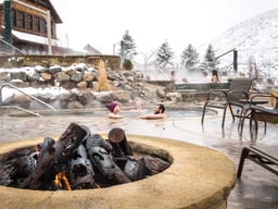 Iron Mountain Hot Springs: Colorado's Premier Luxury Hot Springs Resort