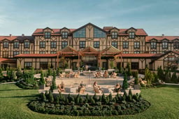 This Iconic 2,200-acre Resort in Pennsylvania's Allegheny Mountains Just Transformed Its Very First Lodge Into a Modern, Luxurious Stay