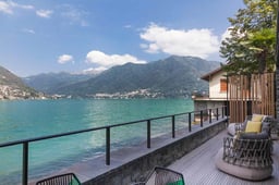 The No. 1 Resort in Italy Just Got Lake Como's First Swim-up Suite — Take a Sneak Peek