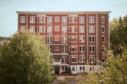Ash Transforms Historic Apartment Building in Virginia 