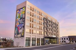 Cambria Hotel Burbank Airport Opens