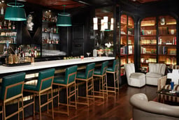 15 Top Hotel Bars in the US, According to the Experts
