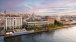 What It’s Like to Stay at the Peninsula Istanbul, One of Turkey’s Buzziest New Luxe Hotels