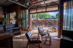 Jethro’s Smashing New Laidback Cocktail Lounge Opens In Houston