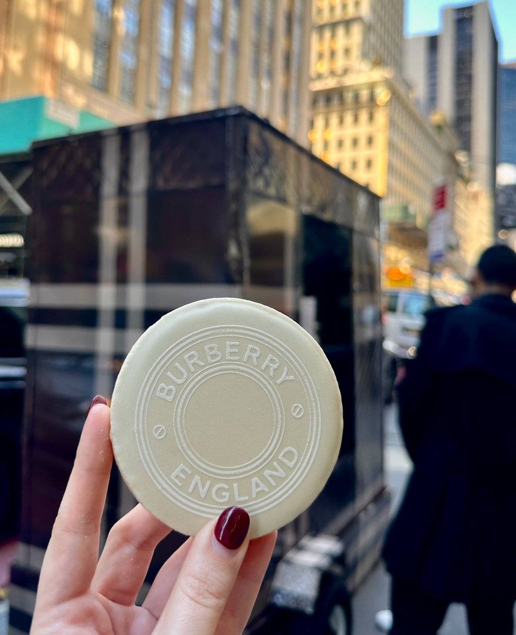 Burberry Pop-Up Cart - Pop Up in New York, NY | The Vendry