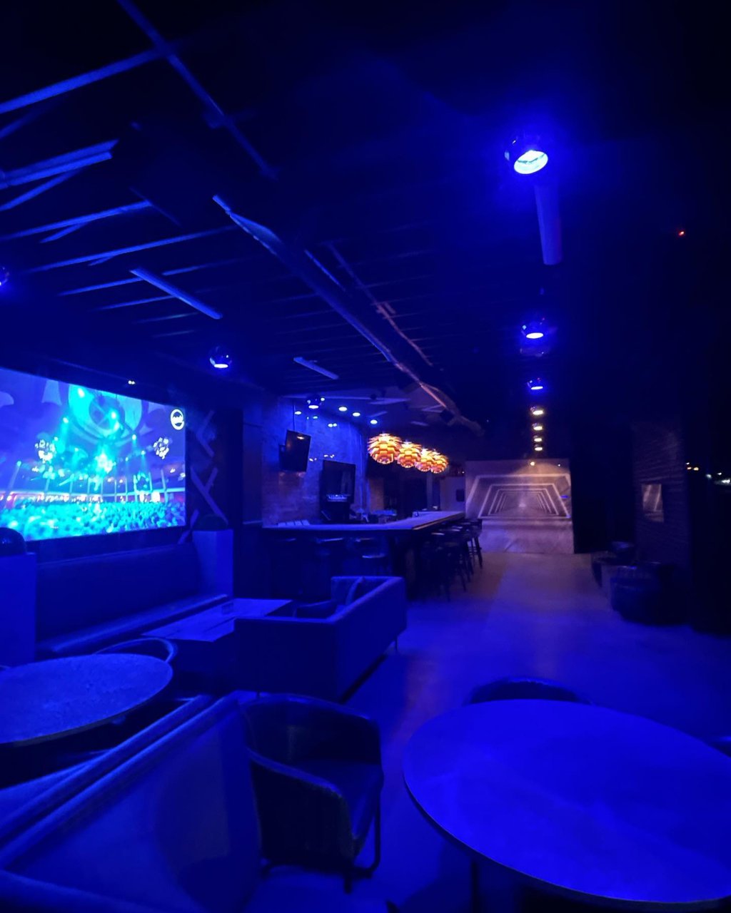 Albums 101+ Pictures rich & pour opulence lounge photos Superb