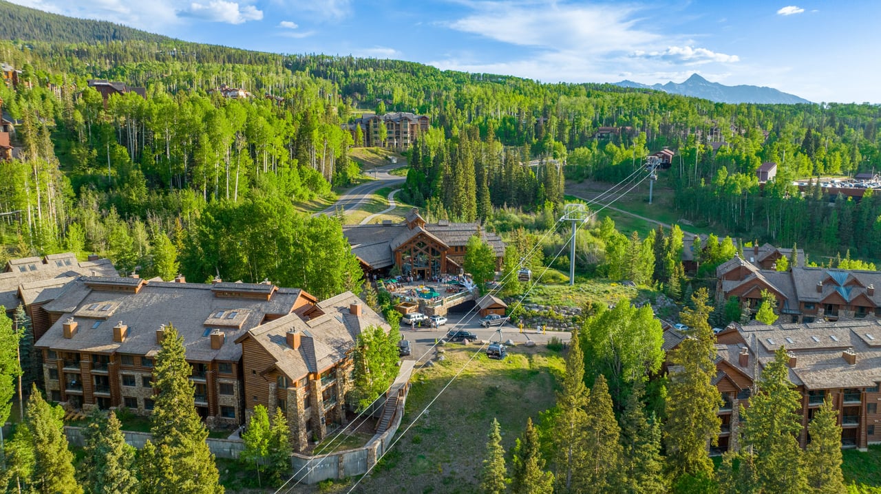 Mountain Lodge Telluride - Hotel in Telluride, CO | The Vendry