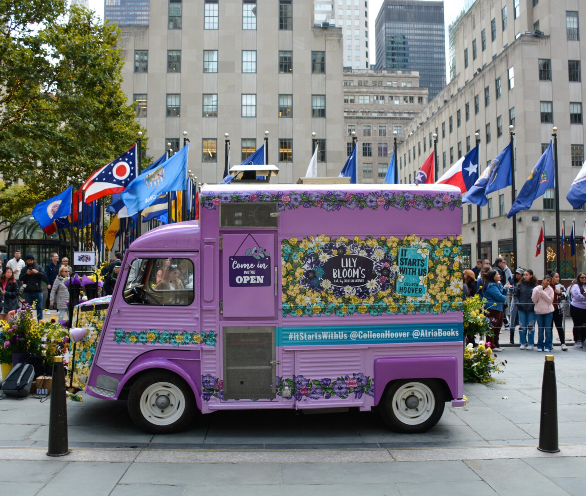 It Starts With Us" Book Release - PR Event in New York, NY | The Vendry