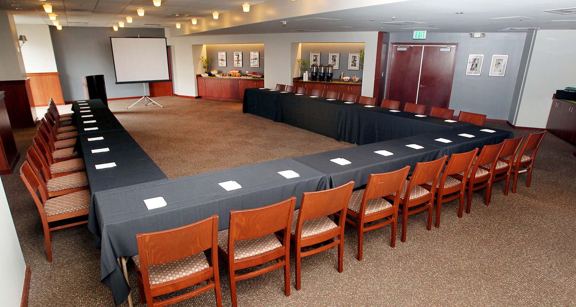 Meeting Rooms at Oracle Park, Oracle Park, Willie Mays Plaza, San