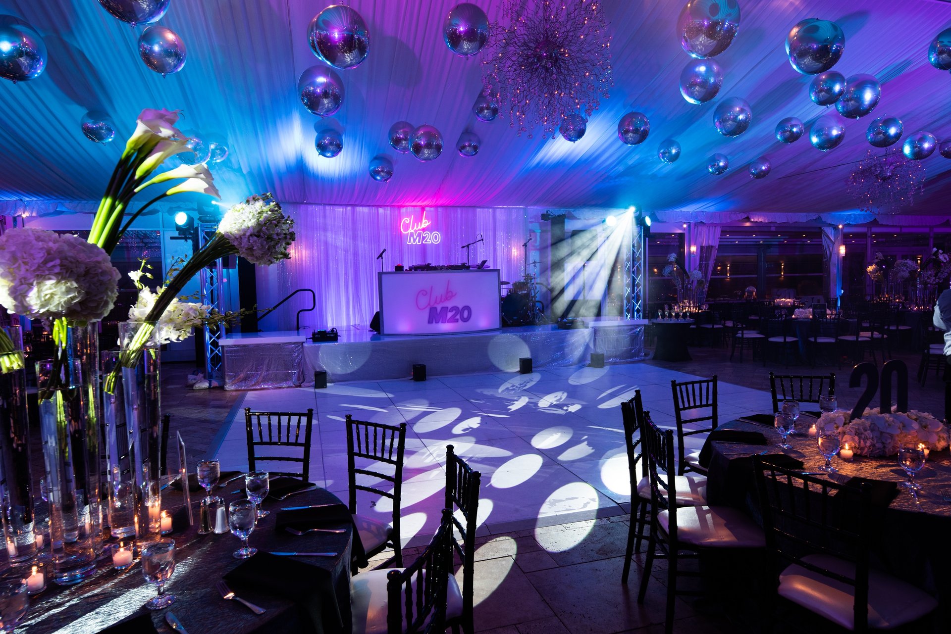 Juliet Tan Floral Design - Florals & Design based in Chicago, IL | The  Vendry