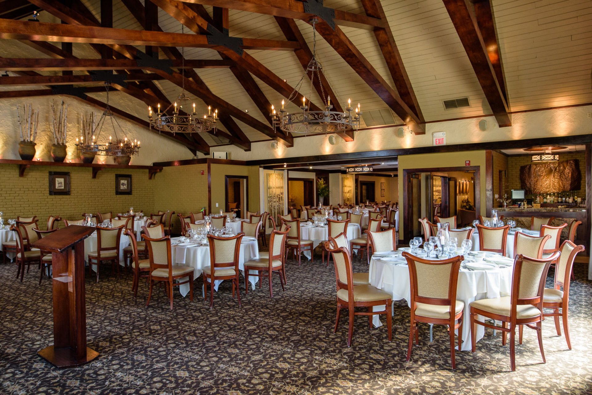 The Iroquois Club - Banquet Hall in Bloomfield Township, MI | The Vendry