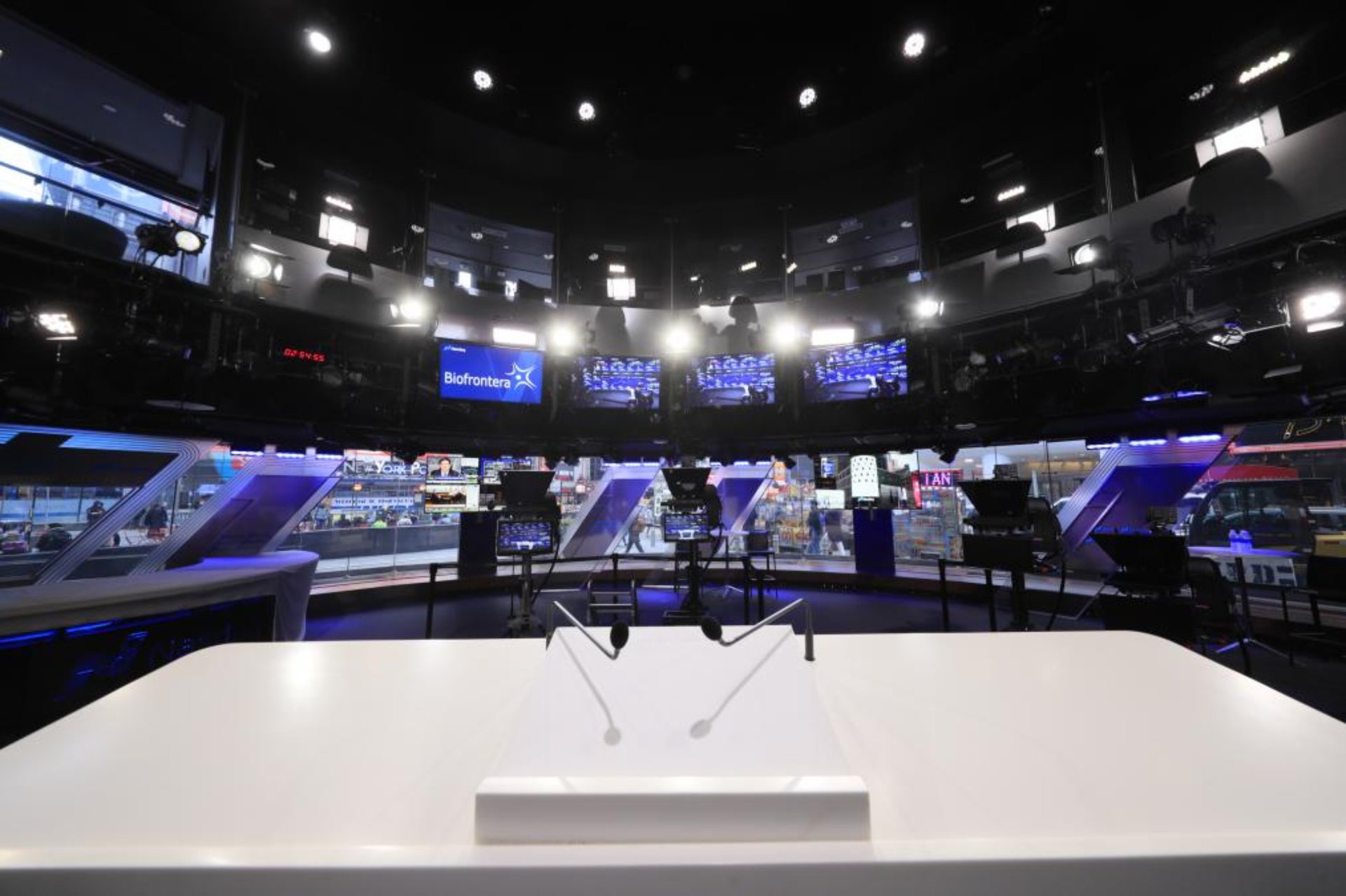 Sky Sports Studio 1 Broadcast Set Design Gallery