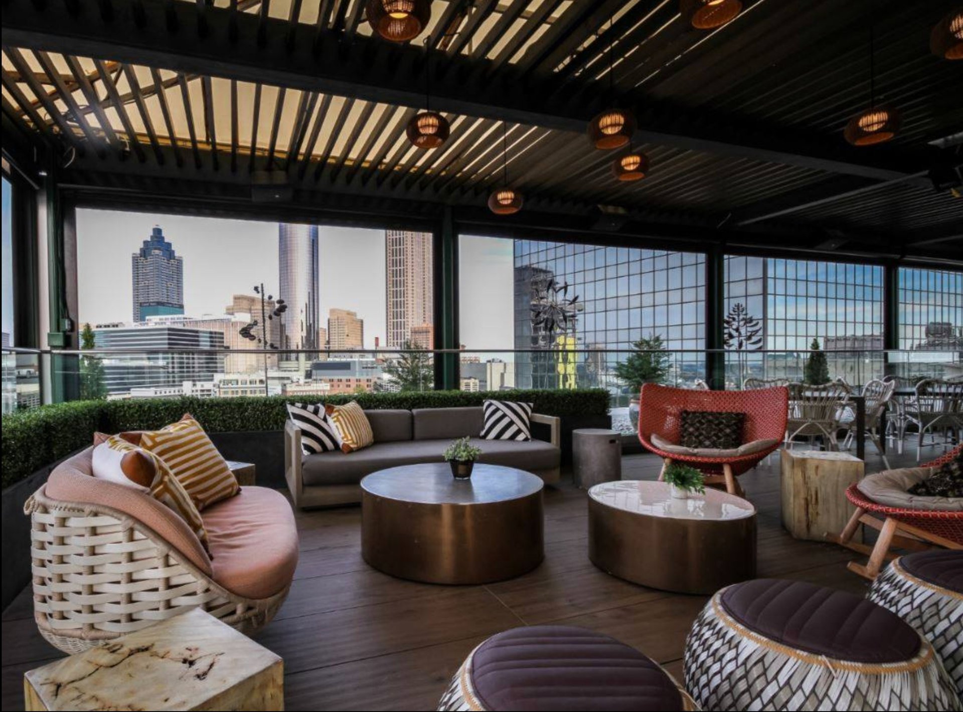 10 Incredible Rooftop Bars & Restaurants With The Best Views In Atlanta