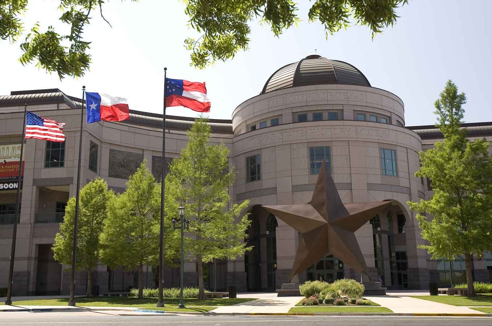 Lone Star Plaza at The Bullock Texas State History Museum - Museum ...