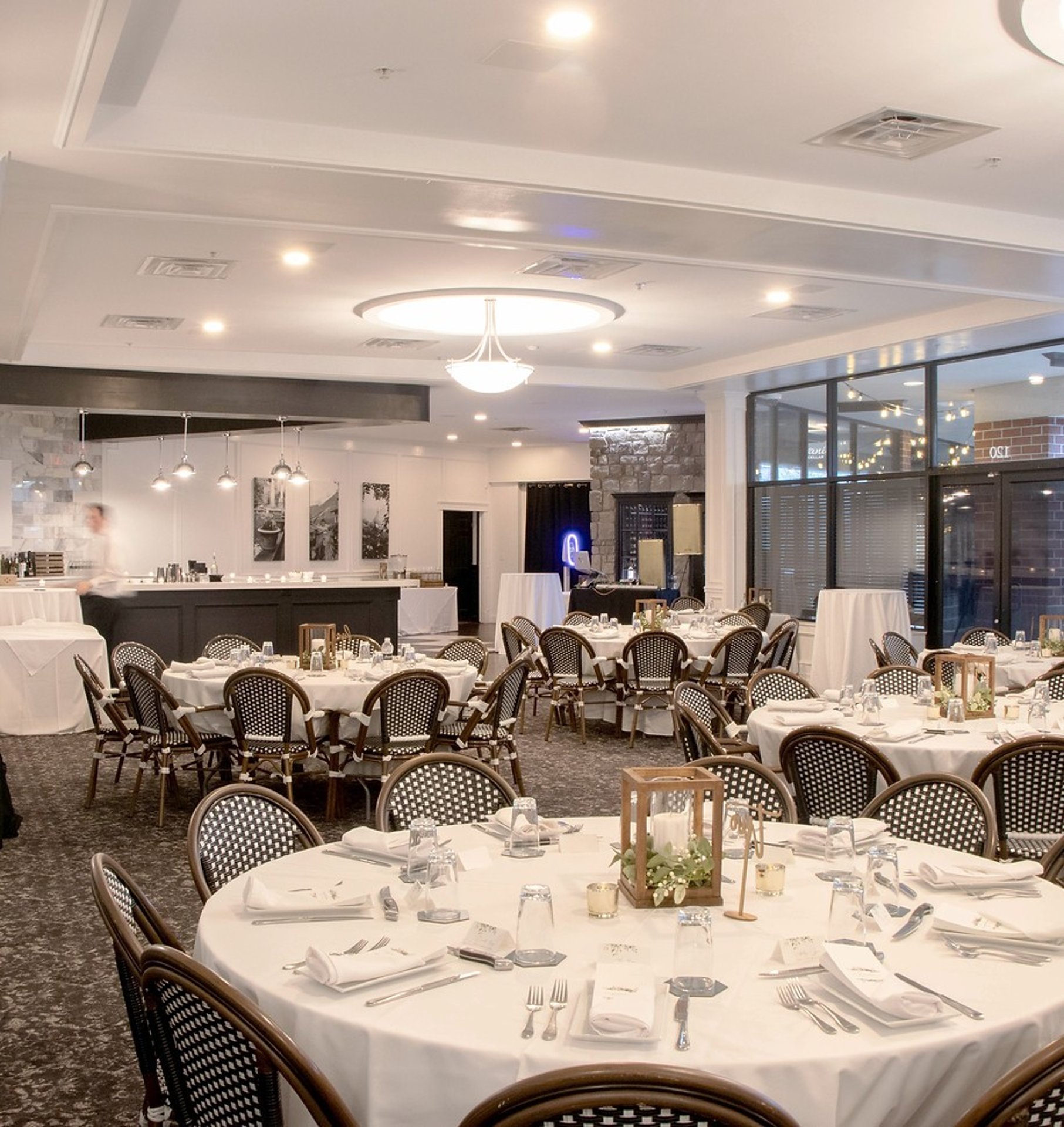 Cento Club Room at Giancarlo’s Sicilian Steakhouse Restaurant in in