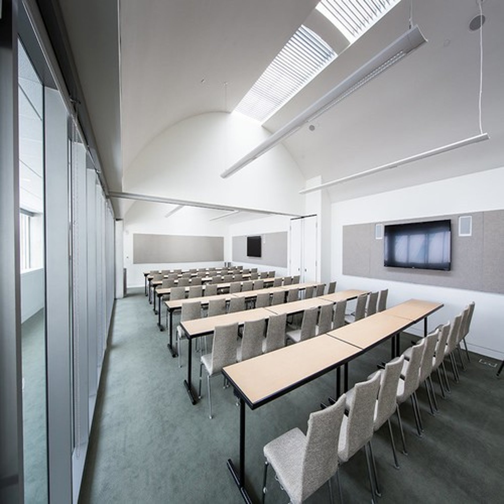 Herscher Hall Classroom 304 at Skirball Cultural Center - Event Space ...