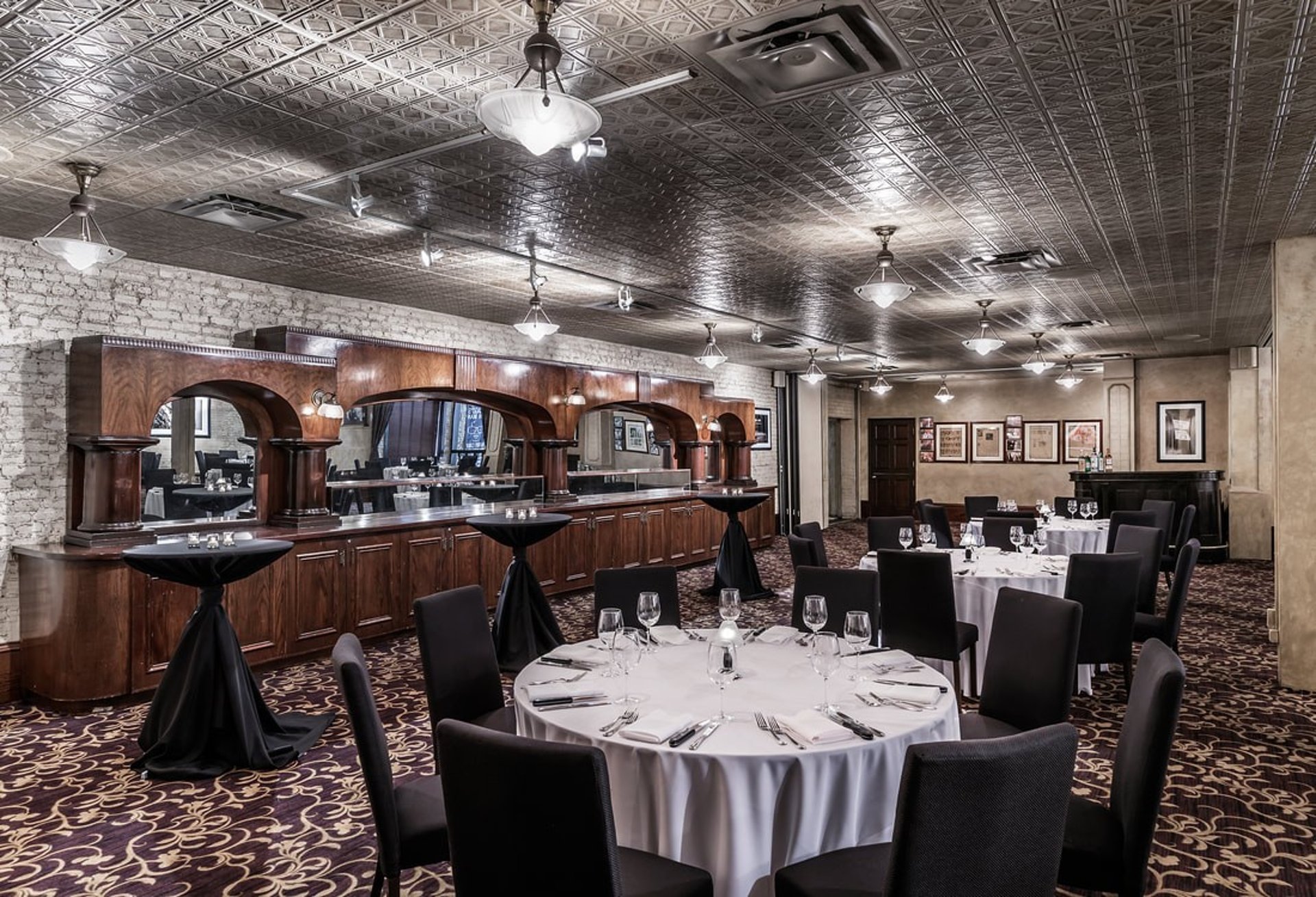 Old Comiskey Room At Harry Caray S Italian Steakhouse Restaurant In