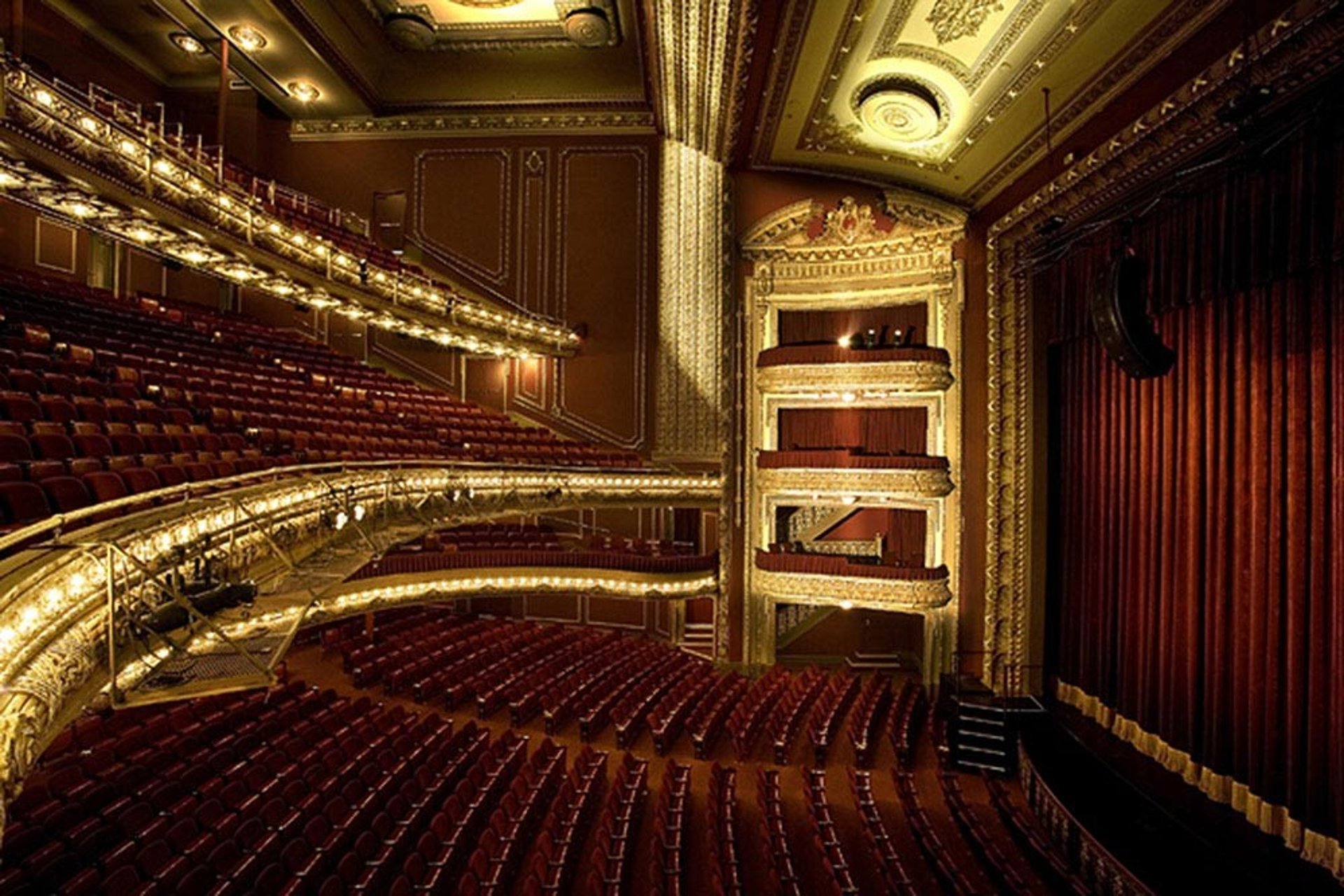 CIBC Theatre - Performance Space in Chicago, IL | The Vendry