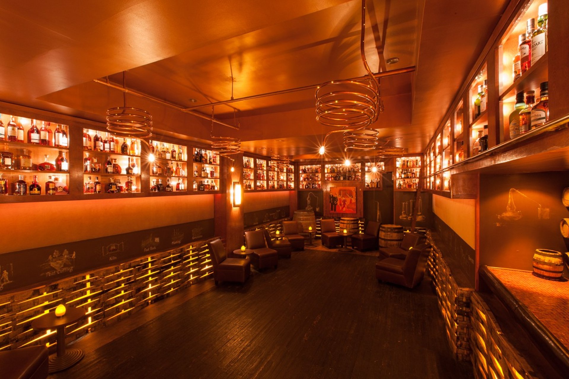 brandy-library-bar-club-in-new-york-ny-the-vendry