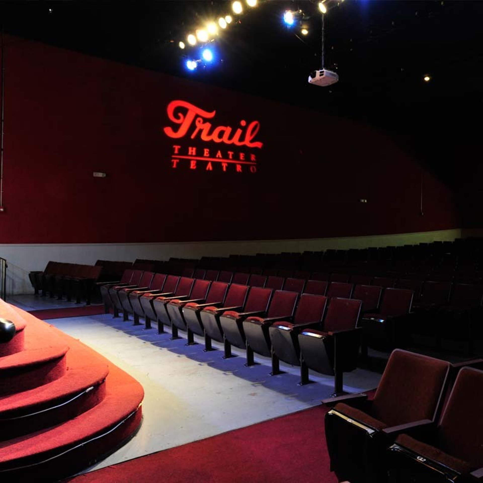 Teatro Trail / Trail Theater Performance Space in Miami, FL The Vendry