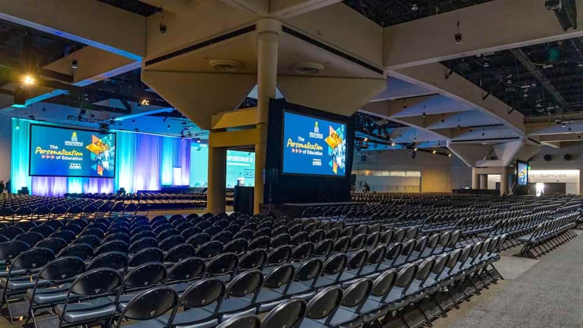 Exhibit Hall A at San Diego Convention Center - Convention Center in in ...