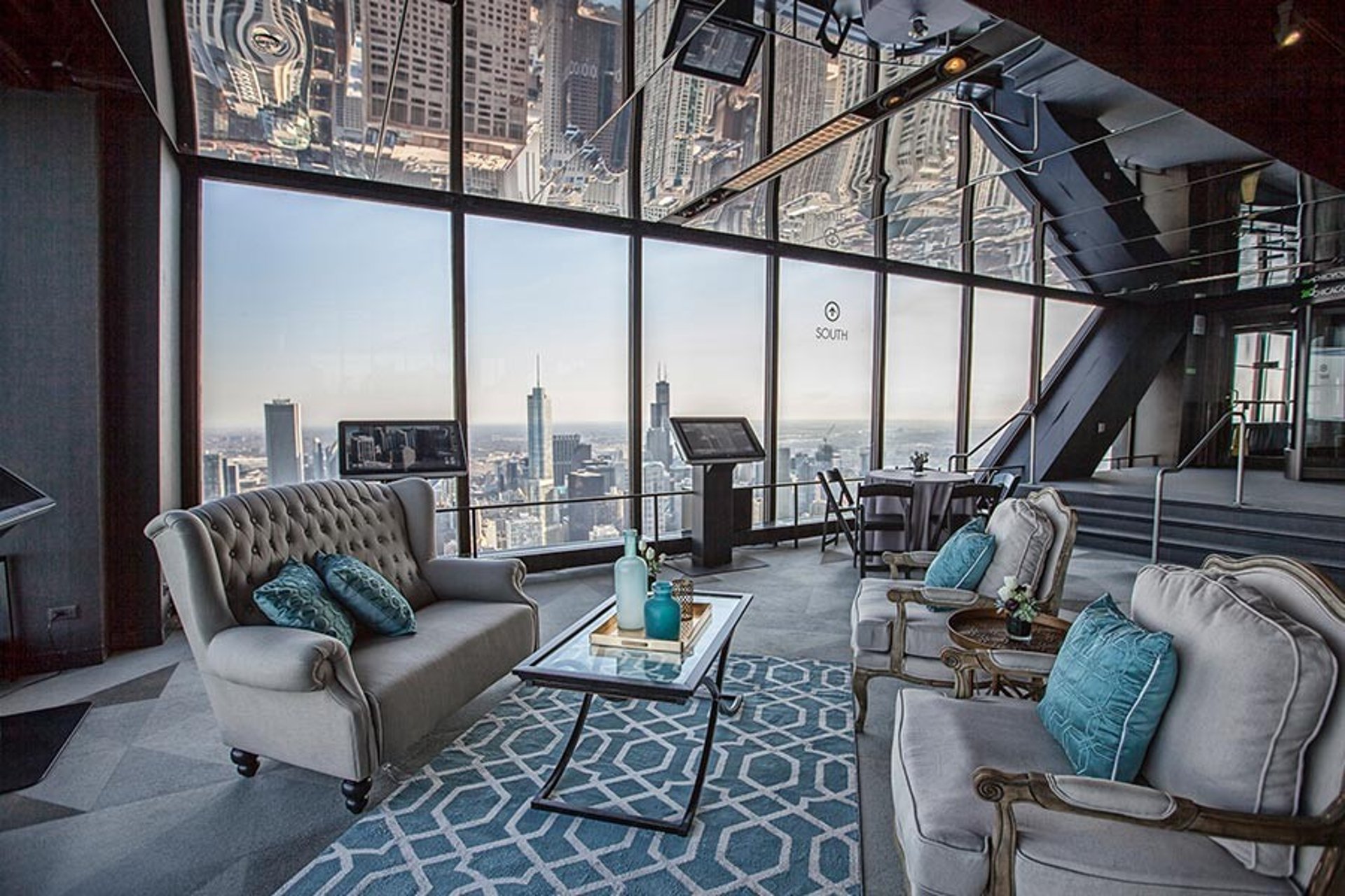 360 Chicago’s CloudBar Offers Craft Cocktails 1,000ft Above Chicago by 