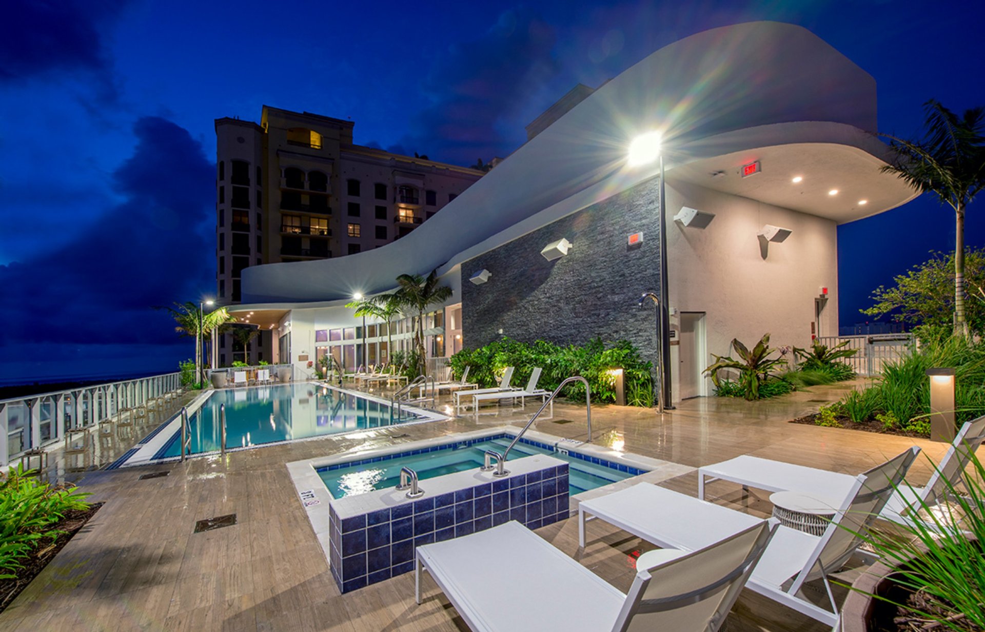 Canopy By Hilton West Palm Beach Downtown - Hotel In West Palm Beach ...