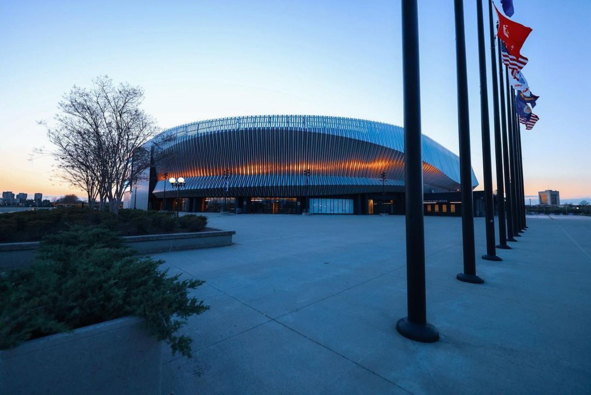 Nassau Veterans Memorial Coliseum - Stadium in Uniondale, NY | The Vendry