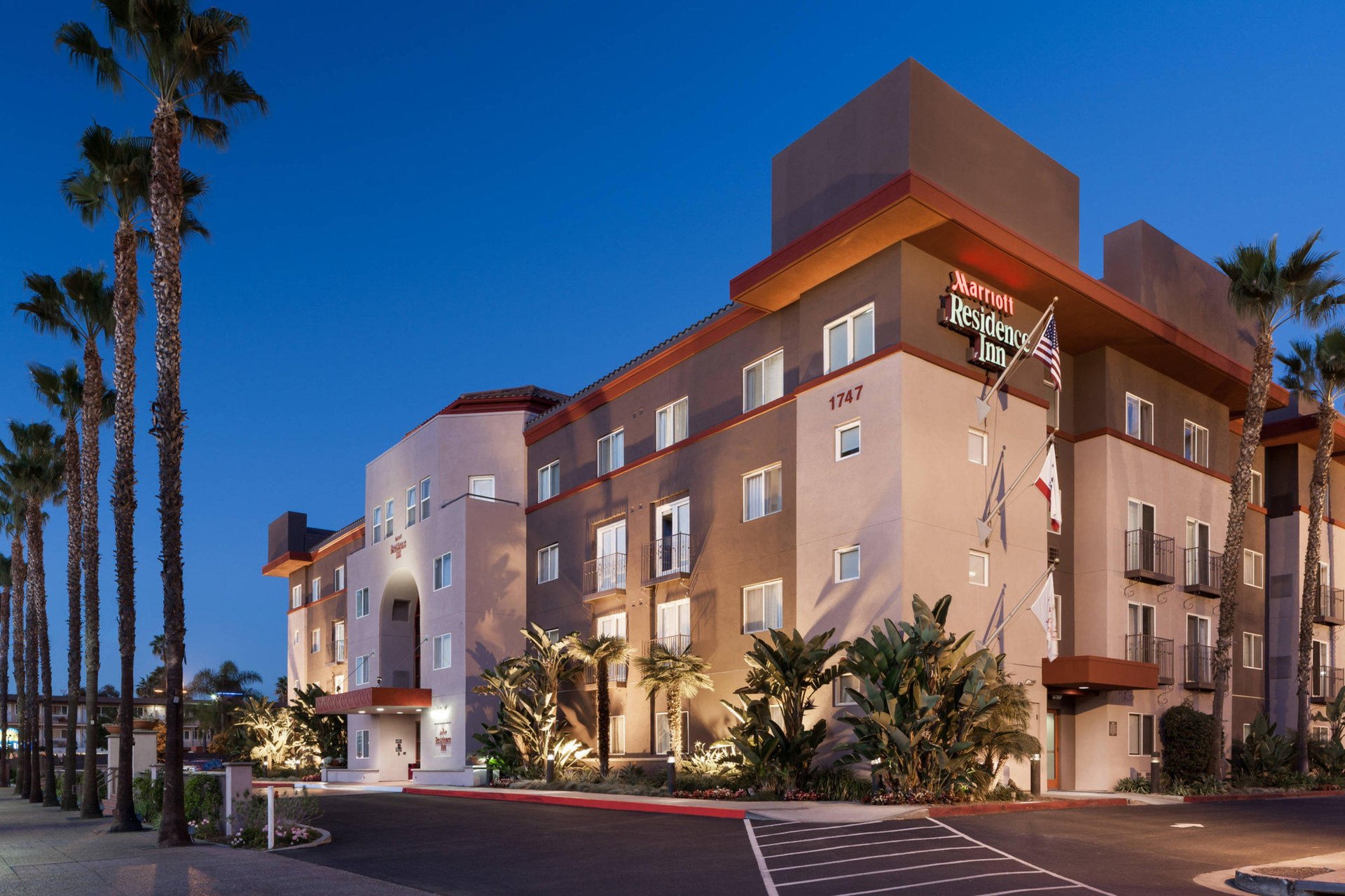 Residence Inn By Marriott San Diego Downtown - Hotel In San Diego, CA ...