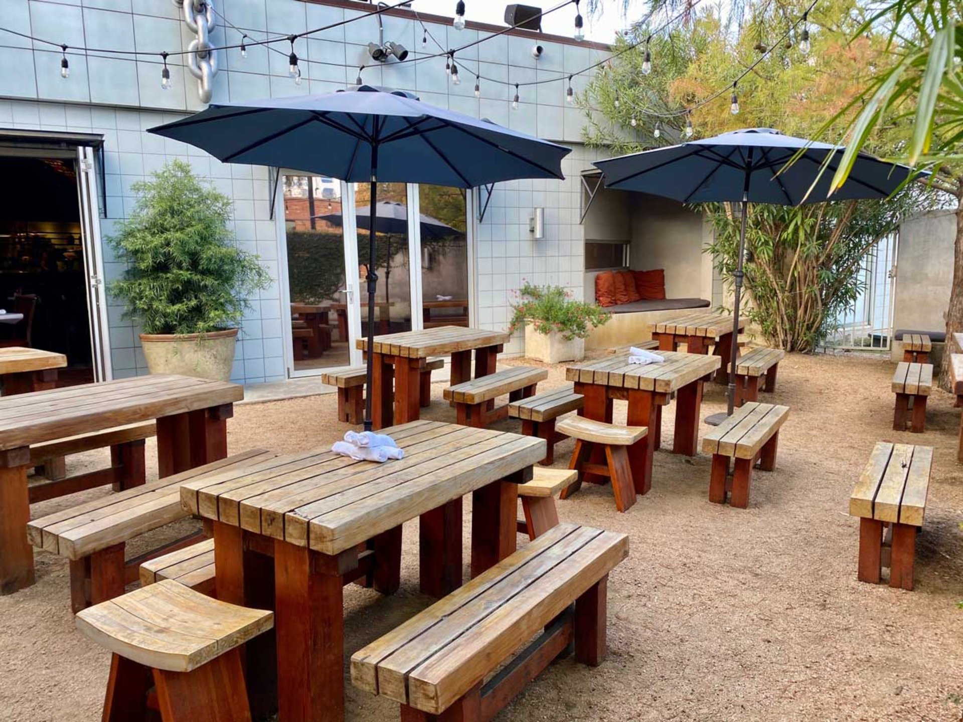 Beer Garden at Meddlesome Moth - Restaurant in in Dallas, TX | The Vendry