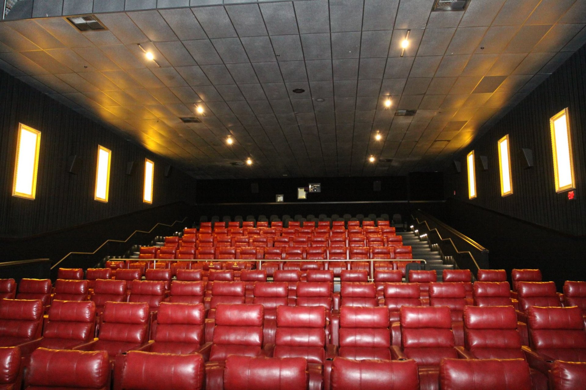 The Riviera Cinema Movie Theater in Farmington Hills, MI The Vendry