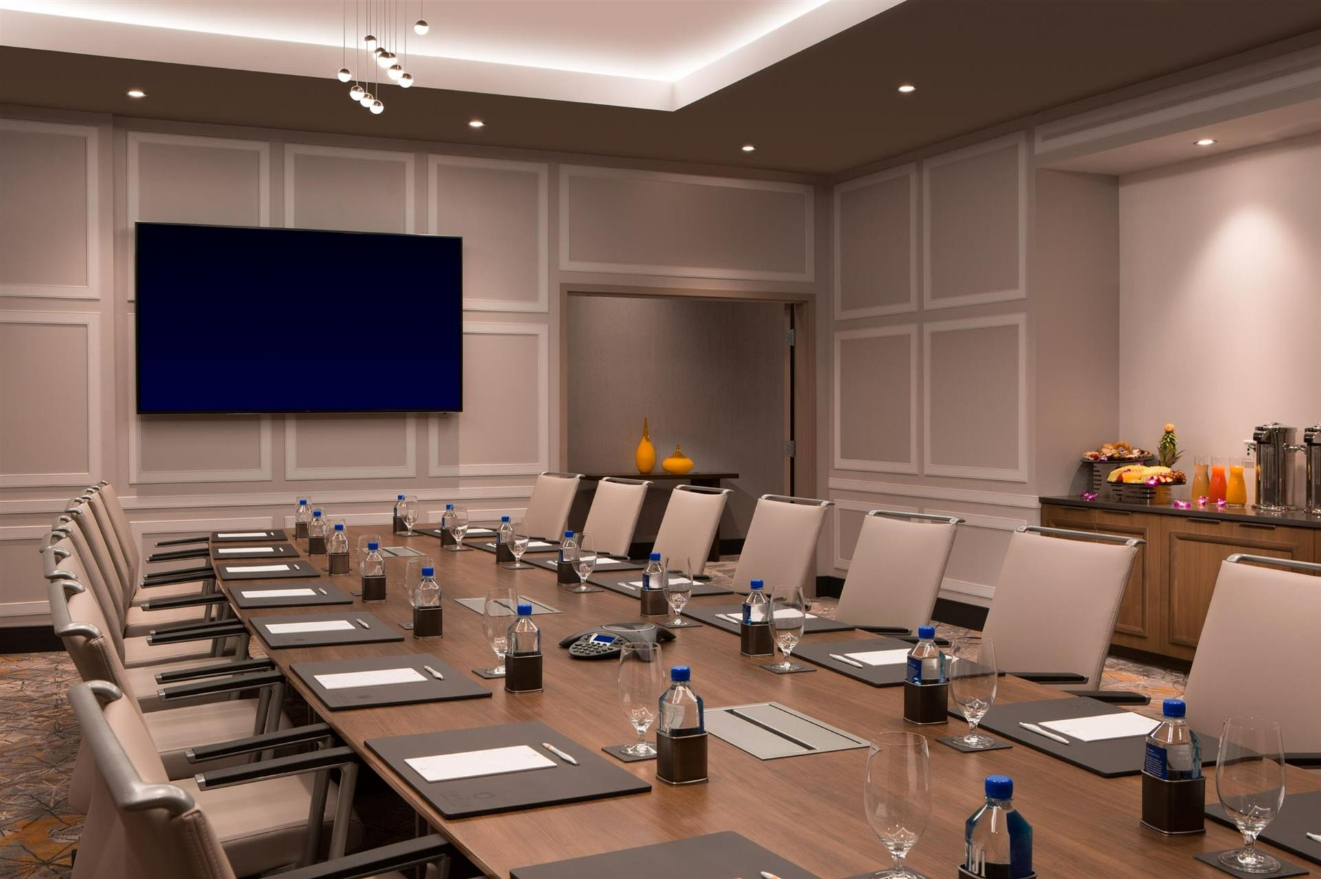 Duval Boardroom At The Grove Resort Water Park Orlando