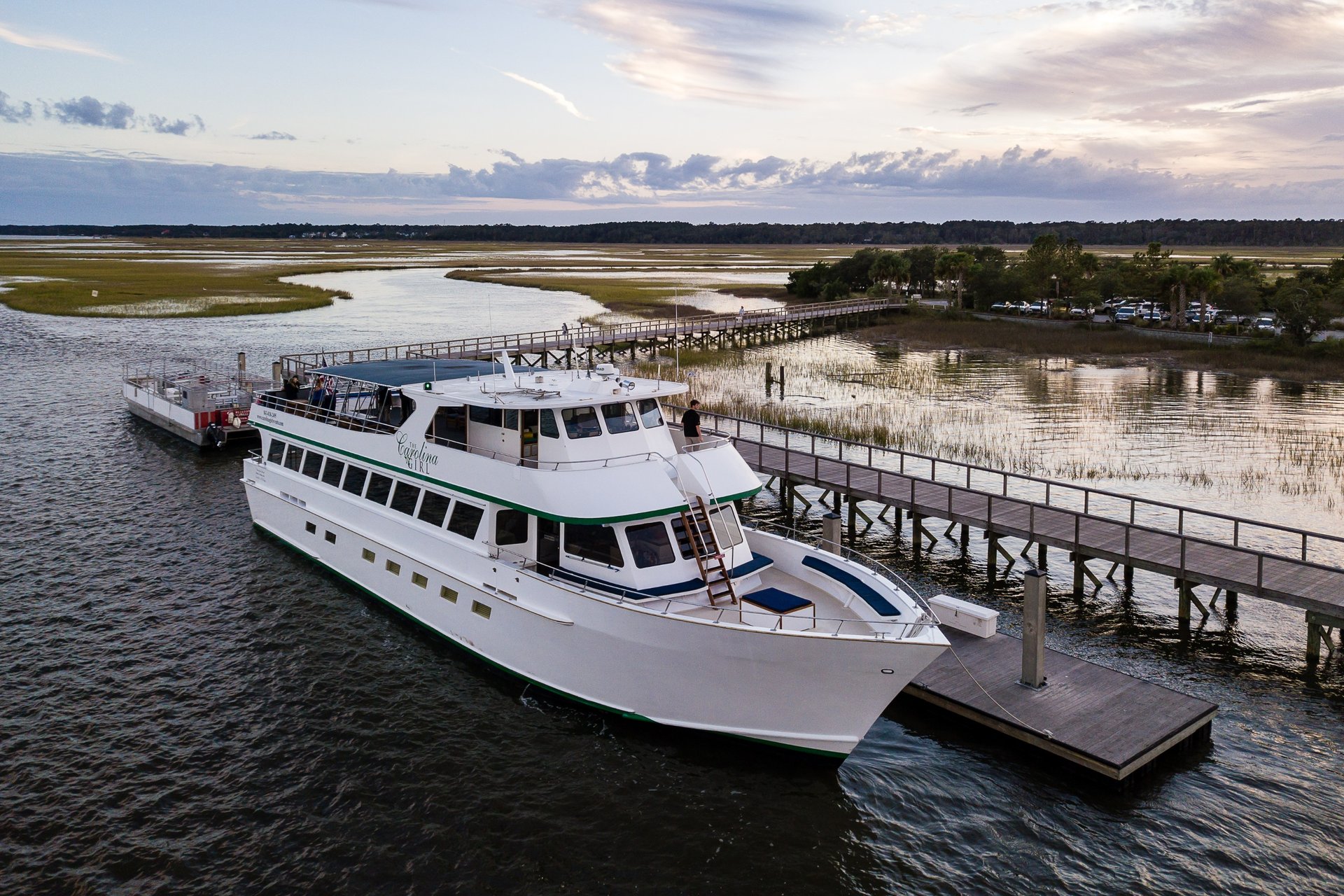 The Carolina Yacht Girl - Boat / Yacht in Johns Island, SC | The Vendry