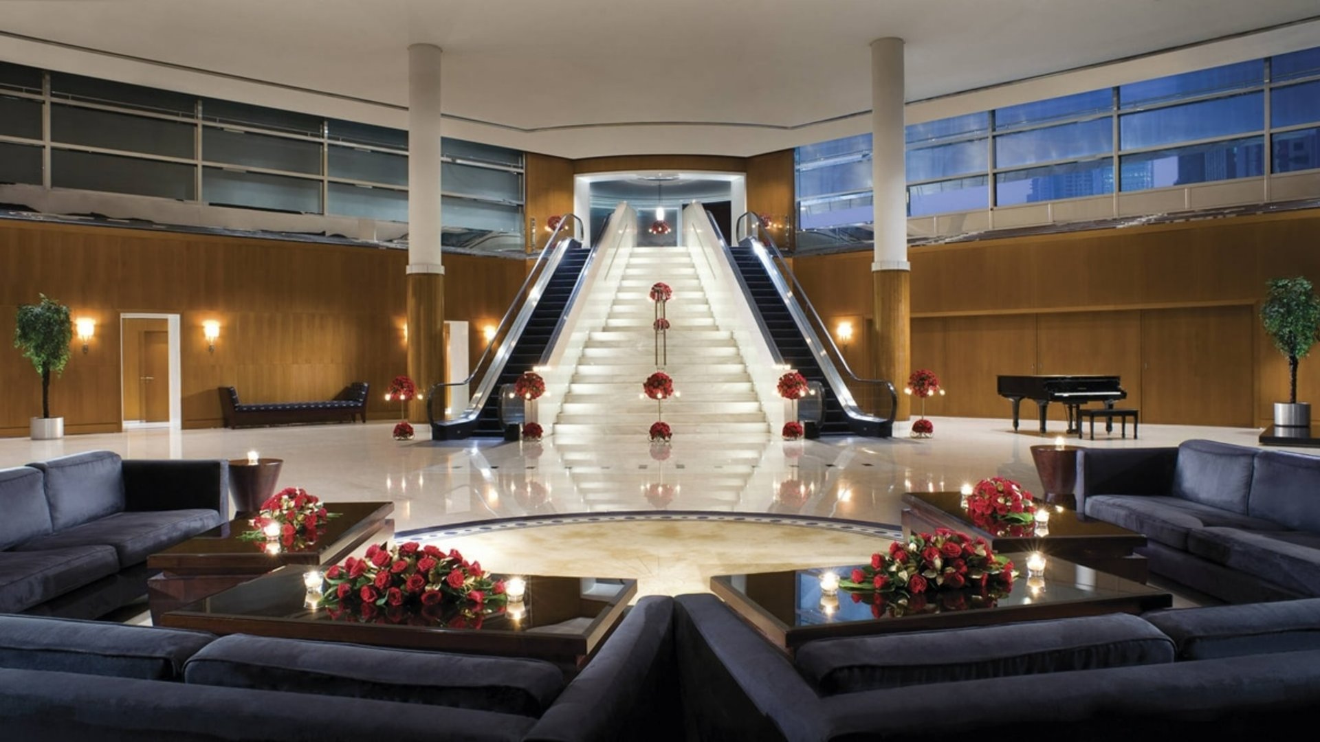 Godolphin Foyer 4 at Jumeirah Emirates Towers - Hotel