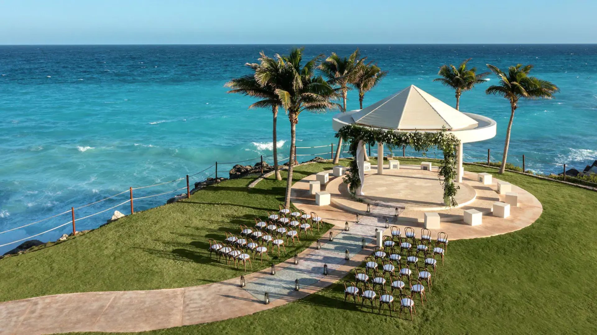 Gazebos at Hyatt Ziva Cancun - Hotel in in Cancún, Mexico | The Vendry