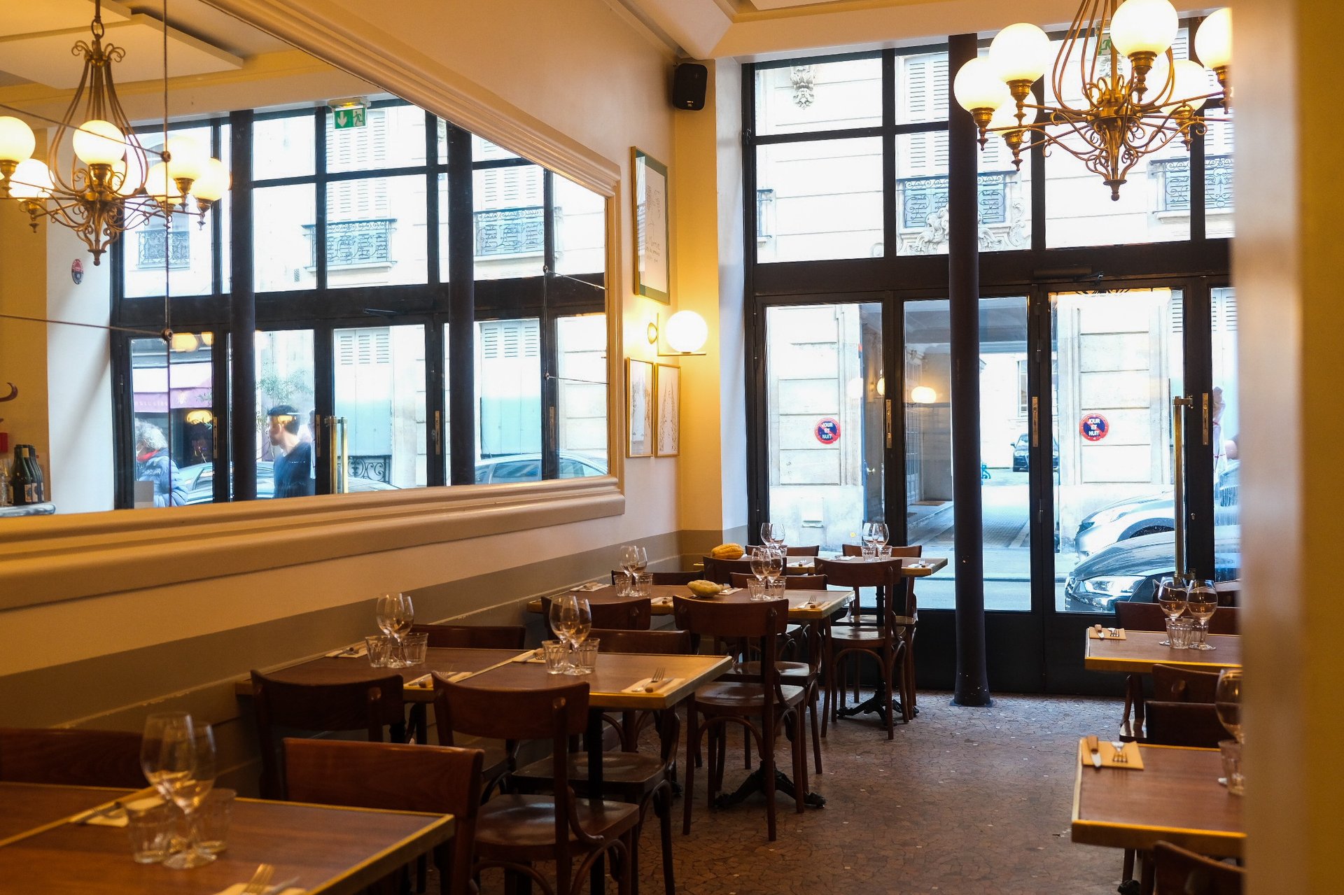 Le Mermoz - Bistro Restaurant in Paris, France | The Vendry
