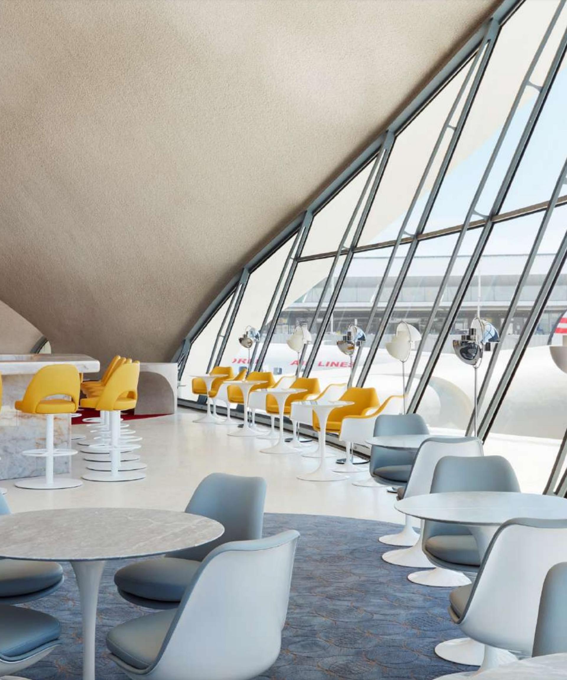 Paris Café & Lisbon Lounge