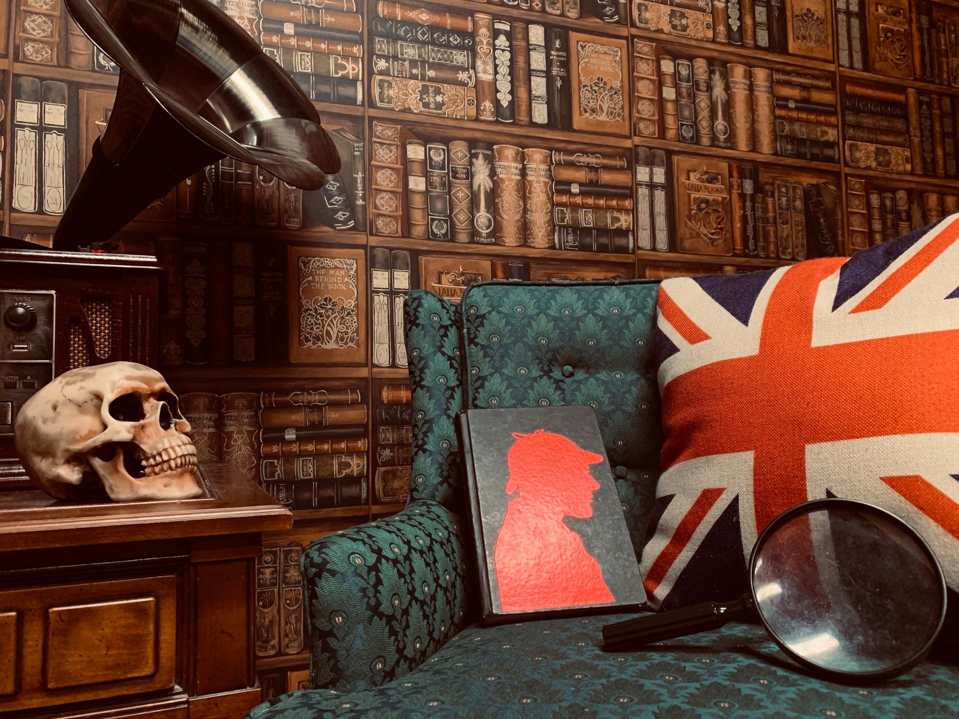 Sherlock Holmes' Library
