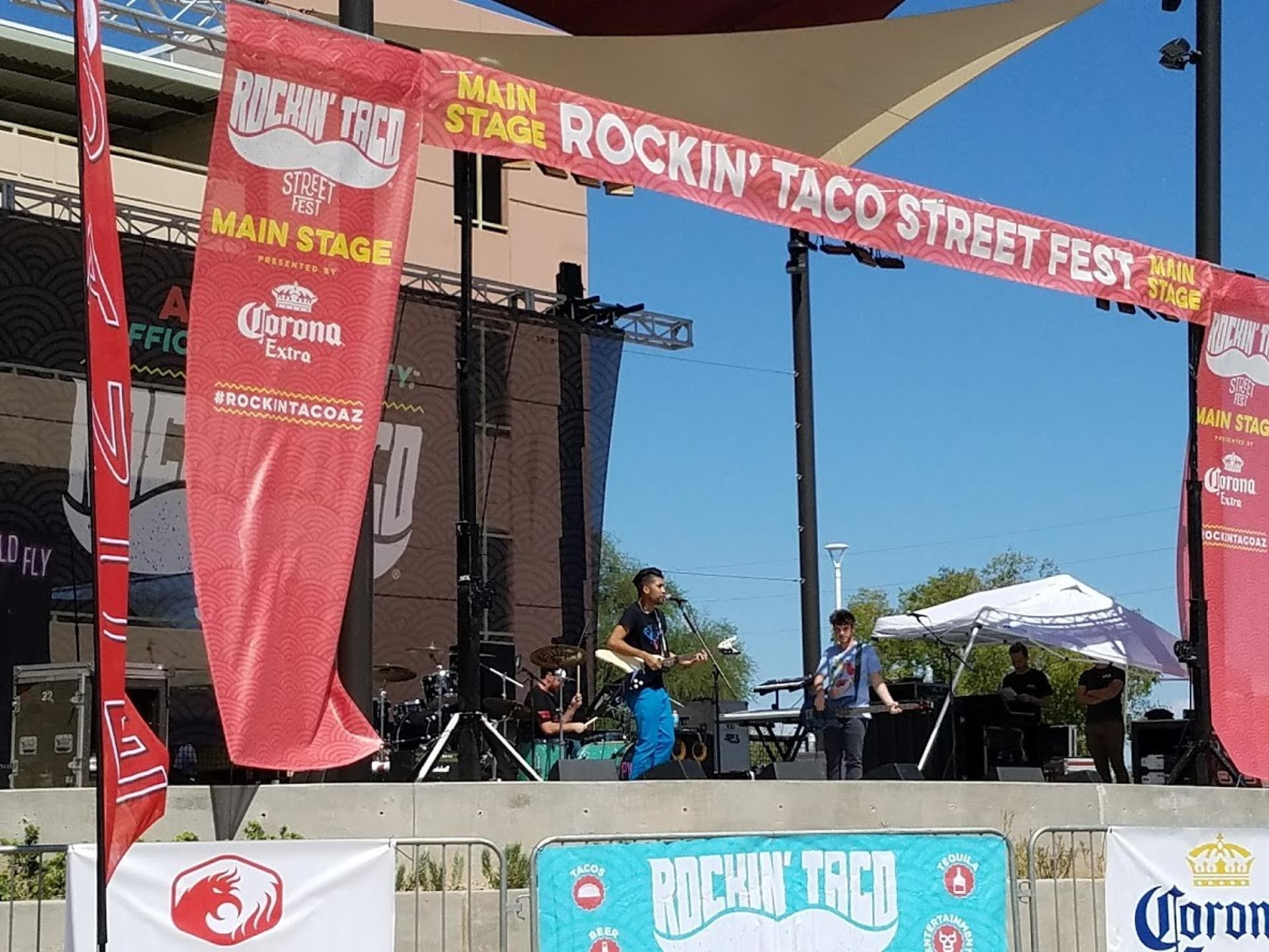RockinTaco w Roger Clyne & Reel Big Fish