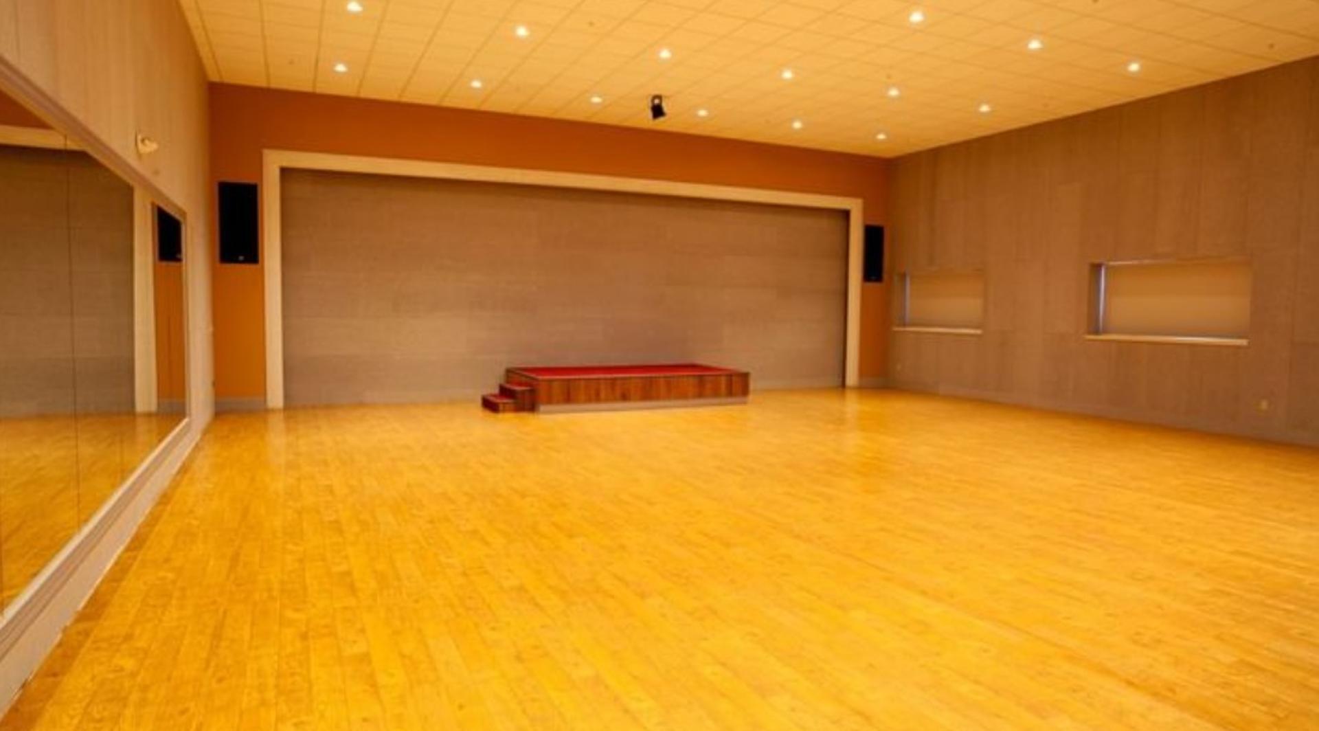 Polaris Hall 1 & 2