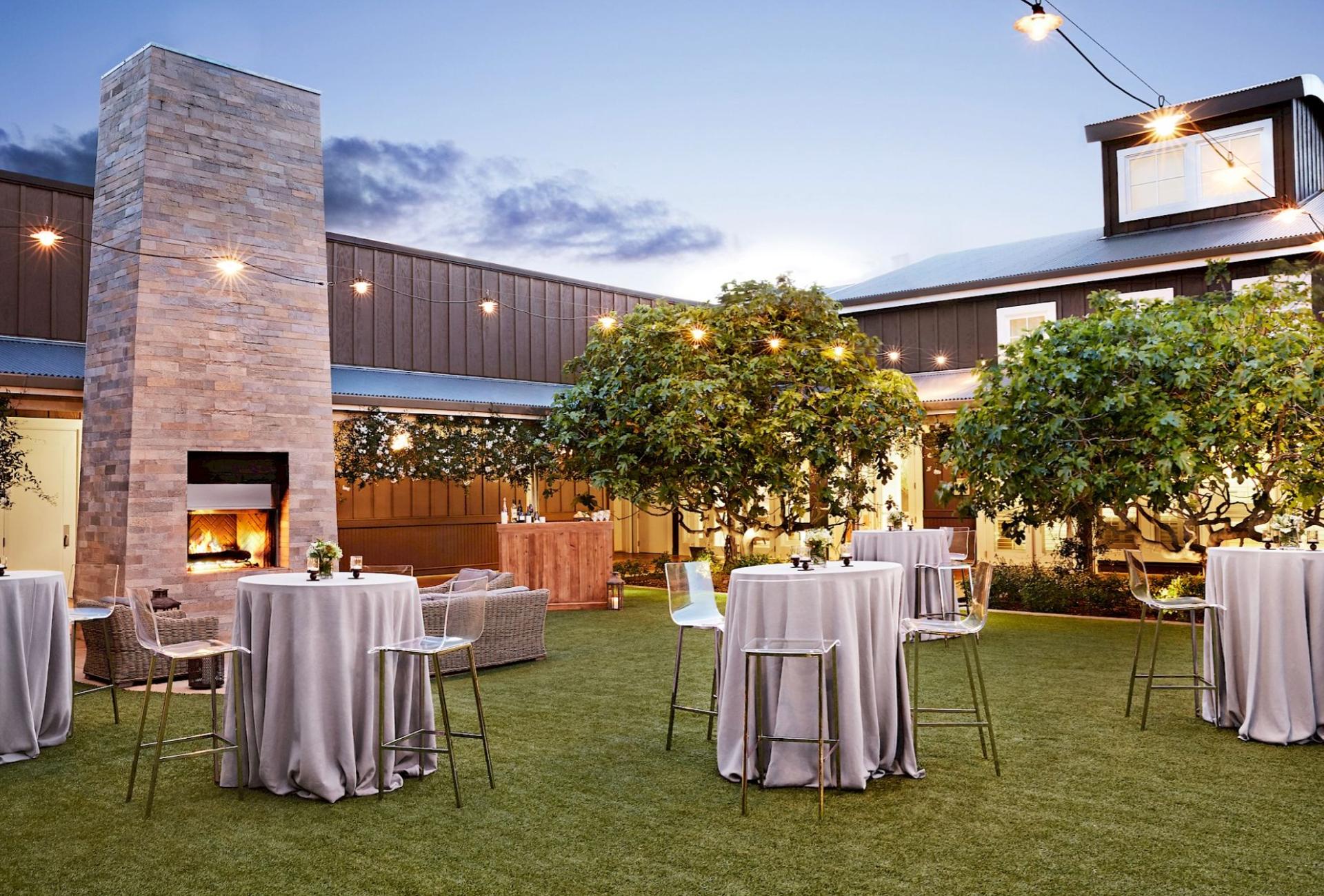 Carneros Courtyard