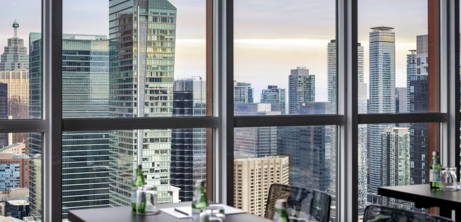 Sky Suite Uptown 