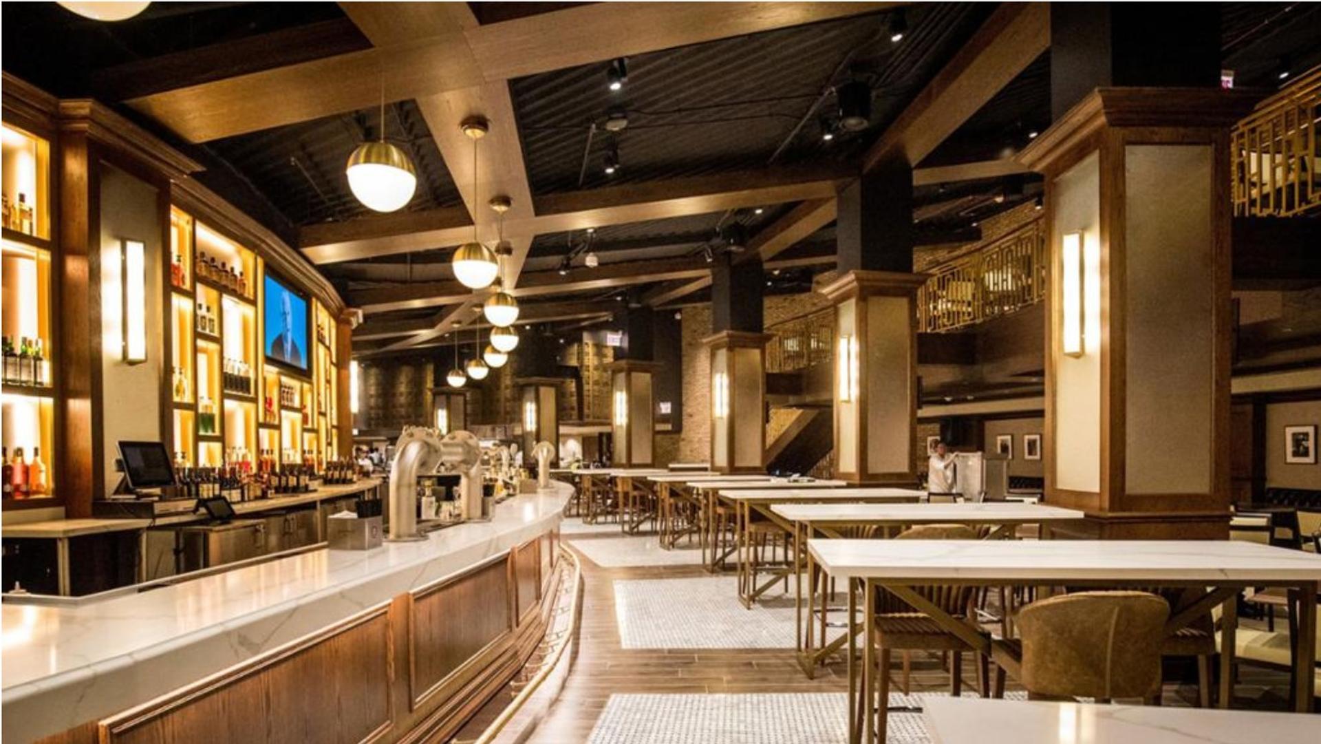 American Airlines 1914 Club